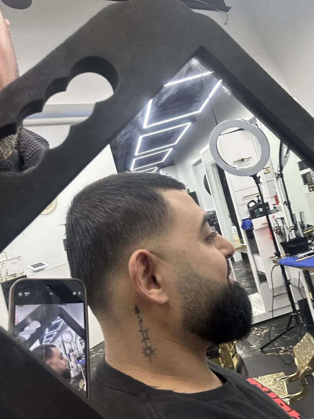 Beard blend with low skin fade and mirror angle